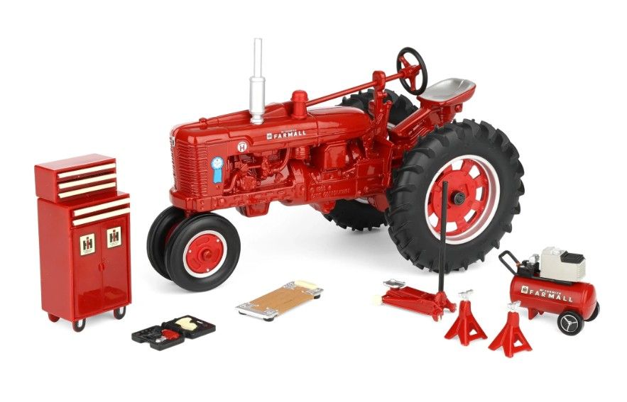 Tracteur Farmall Super H avec Outils – Collection Prestige – Échelle 1:16