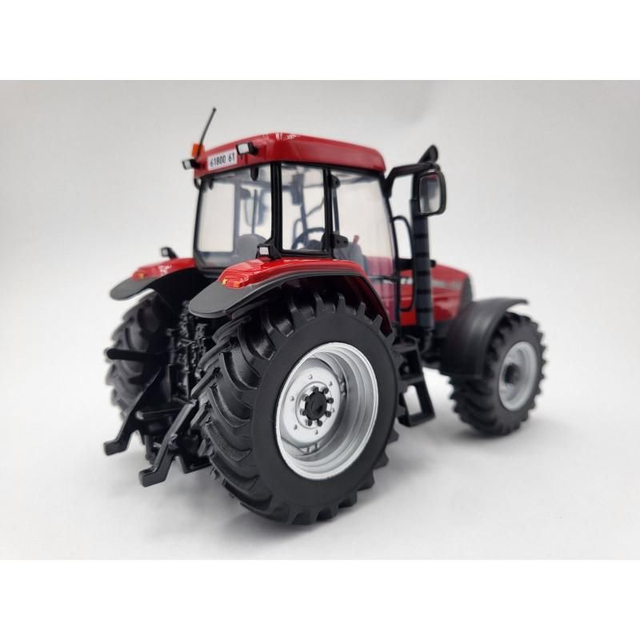 TRACTEUR CASE IH MX 135 (2001-2002) logo incurvé UH 6778 UNIVERSAL HOBBIES 1/32
