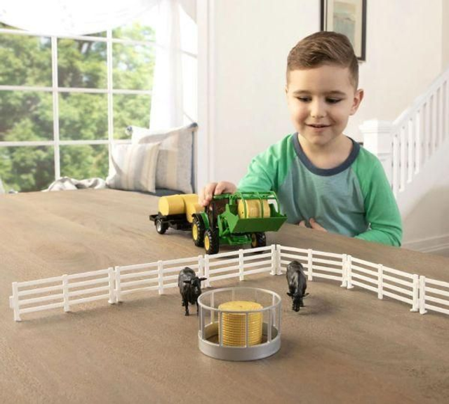JOHN DEERE avec chargeur plateau et balle de foin