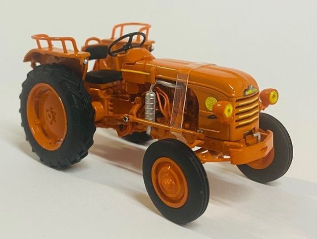 Trekker RENAULT D22 uh 2676