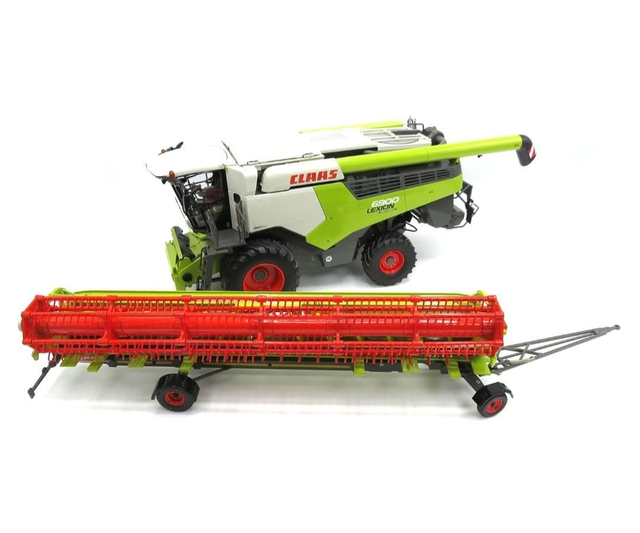 Moissonneuse-batteuse CLAAS Léxion 6900 avec coupe VARIO 930 - Limité à 2000 ex MAR 02531480