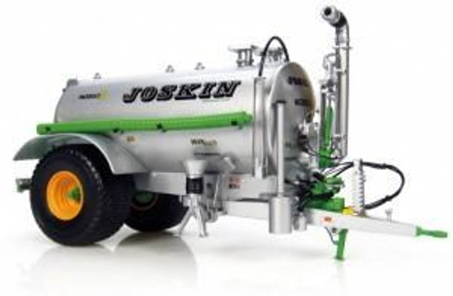 UH2869 tonne a lisier Joskin