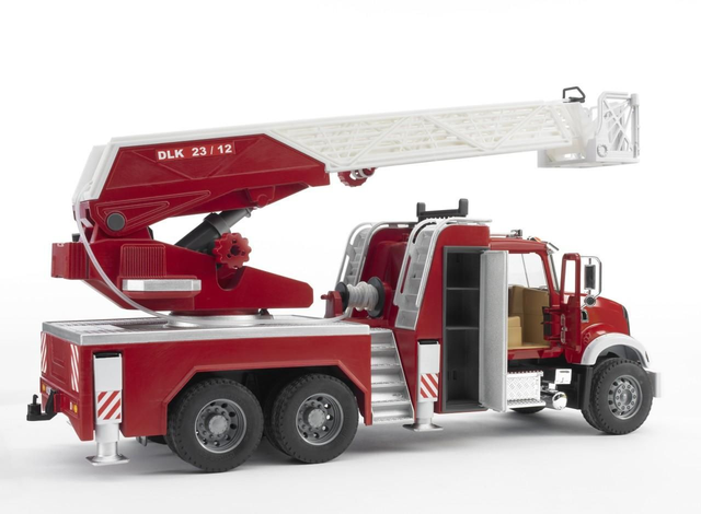 Camion de pompier avec échelle MACK Granite avec pompe 02821