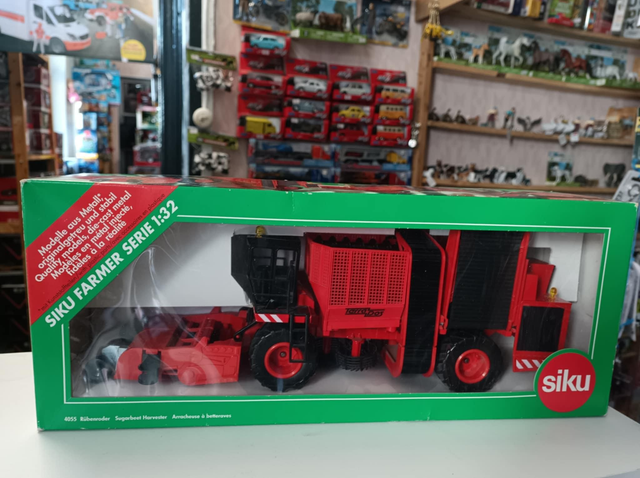 Siku Farmer 4055 Holmer Arracheuse de betteraves 1:32
