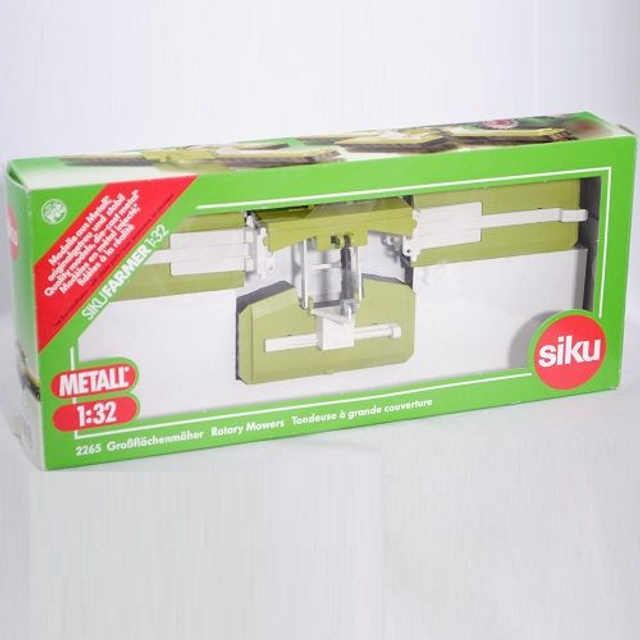 Siku 2265 triple faucheuse Claas