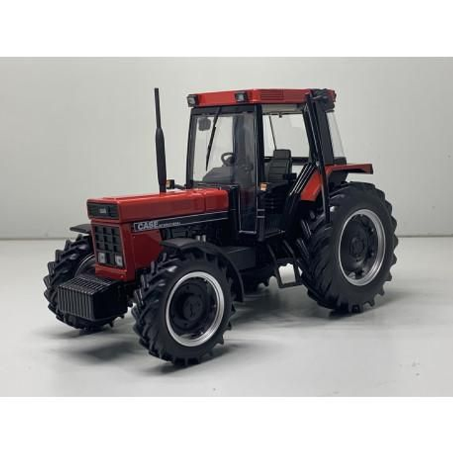 Rep 249 IH 1056 XL toit rouge