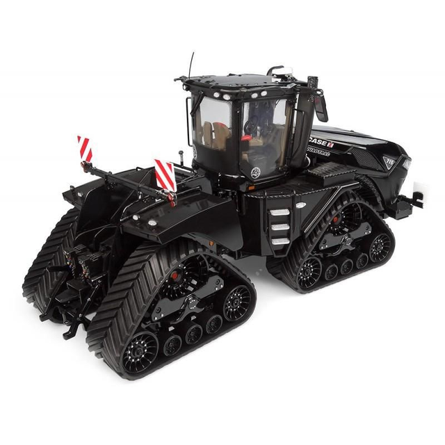 UH6820: Case IH Quadtrac 715 – Zwarte schoonheid