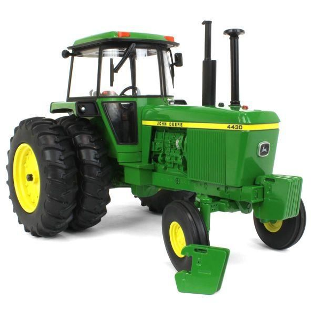 JOHN DEERE 4430 roues jumelées arrières en 1/16