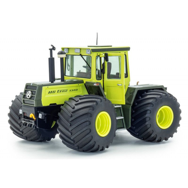 Tracteur miniature Mercedes-Benz MB Trac 1300 avec pneus basse pression à l'échelle 1/32 1018