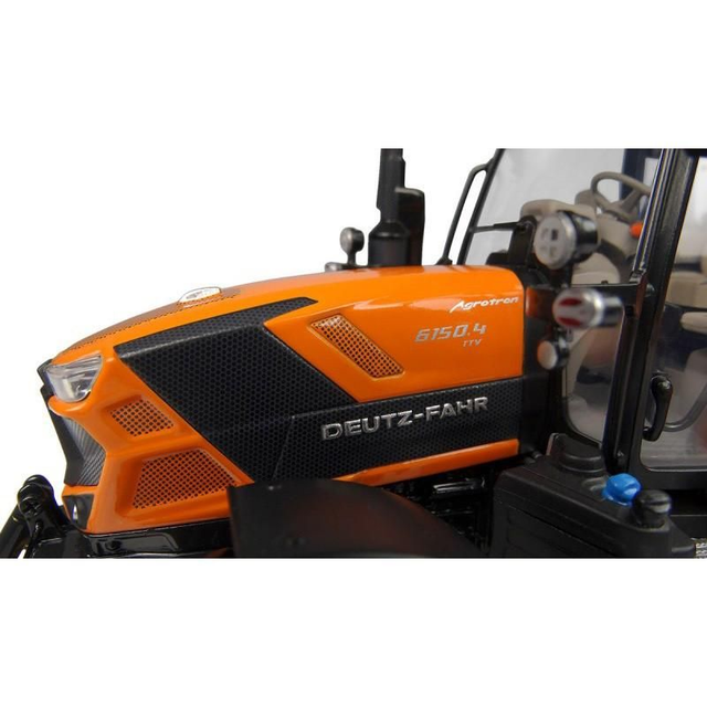 Tracteur Deutz-Fahr 6150.4 TTV communal - UH 6860