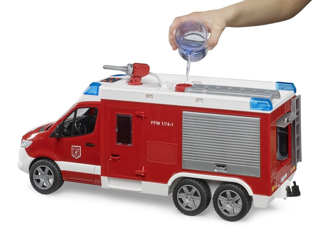 Fourgon de pompiers MB Sprinter avec module son et lumière