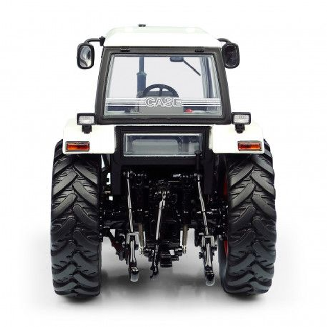 UH 6208 Case 1494 4x4