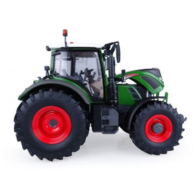 TRACTEUR FENDT 724 VARIO Nature Green UH 5231 UNIVERSAL HOBBIES 1/32