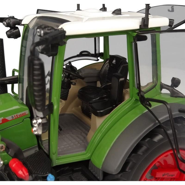 TRACTEUR FENDT 515 Vario chargeur Cargo UH 6741 UNIVERSAL HOBBIES 1/32
