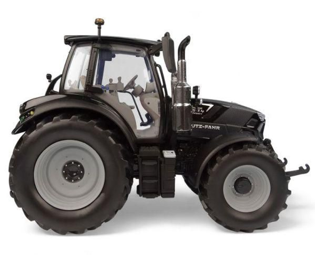 DEUTZ-FAHR 6.150 4 RV-Shift Warrior Gloss Black uh 6689