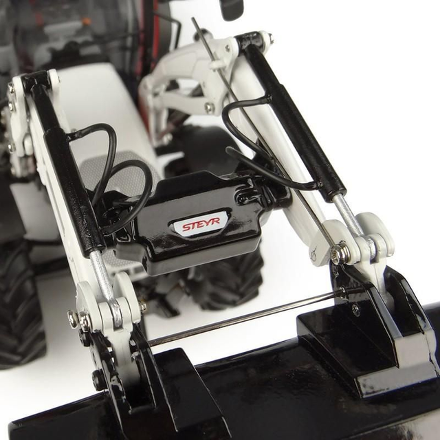 Tracteur miniature STEYR 4120 Plus avec chargeur UH 6823 Universal Hobbies 1-32
