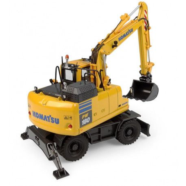 UH 8163 Pelle à pneus Komatzu PW180