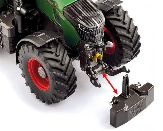 FENDT 832 Vario