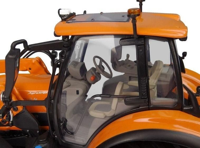 DEUTZ-FAHR 6150.4 TTV avec chargeur Stoll 43-27 version Communale - Limité à 750ex.
