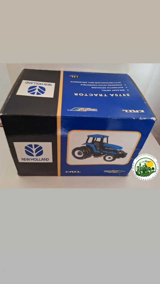 Tracteur NEW Holland  8970A Britains/ERTL 13696