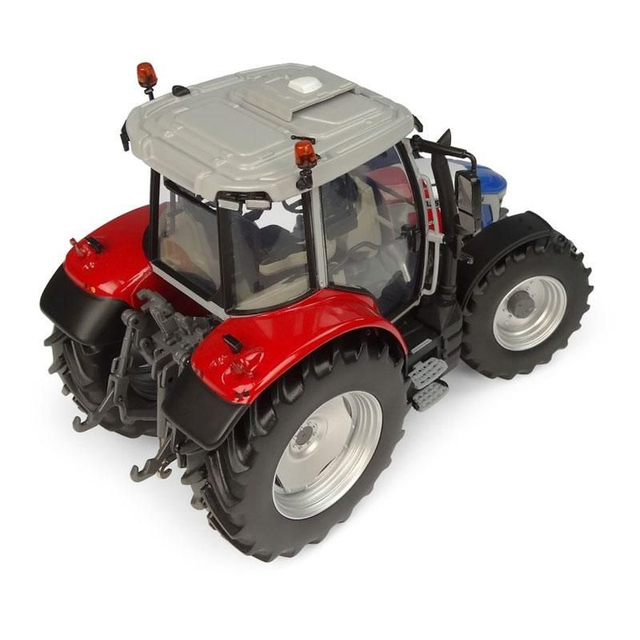Universal Hobbies - Tractoren 1/32 - 2026