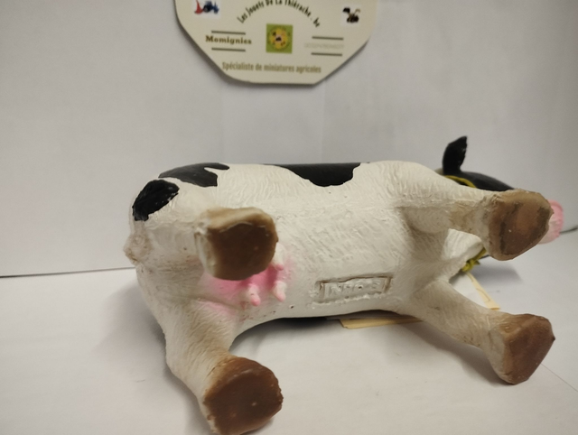 603  Jouet en caoutchouc naturel vache tachetée NaN Jouet en caoutchouc naturel vache tachetée
