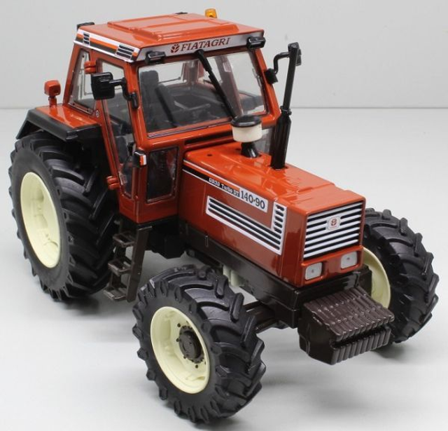 Rep 117 Fiat 140DT Jumelées