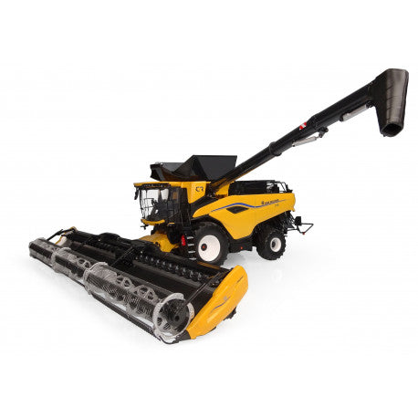 Universal Hobbies UH7237 - Moissonneuse New Holland CR11 1/32
